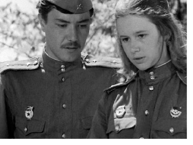 Фото из военных фильмов Двое и война. Ко Дню памяти и почестей посвящается.