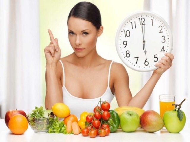 Что полезно для здоровья? Не переедать, соблюдать правильный режим питания. 
