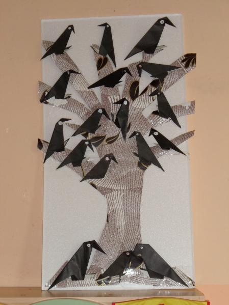 Оригами грачи в подготовительной группе. Конструирование Грачи старшая группа. Оригами Грачи в старшей группе. Конструирование птица в подготовительной группе. Конструирование из бумаги птицы.