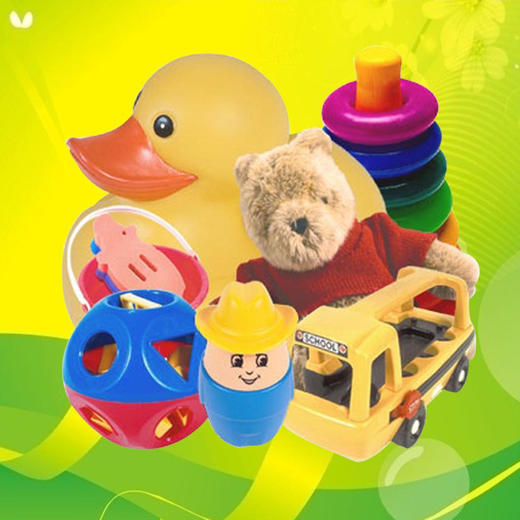 Игрушки в детском саду в куче