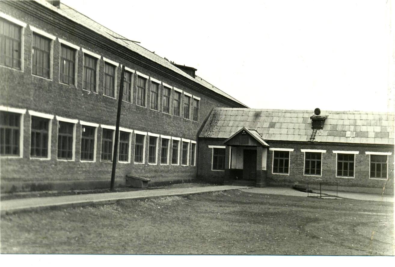Моя школа Старая стаснкий. Город Оренбург школа 34 улица история возникновения школы.