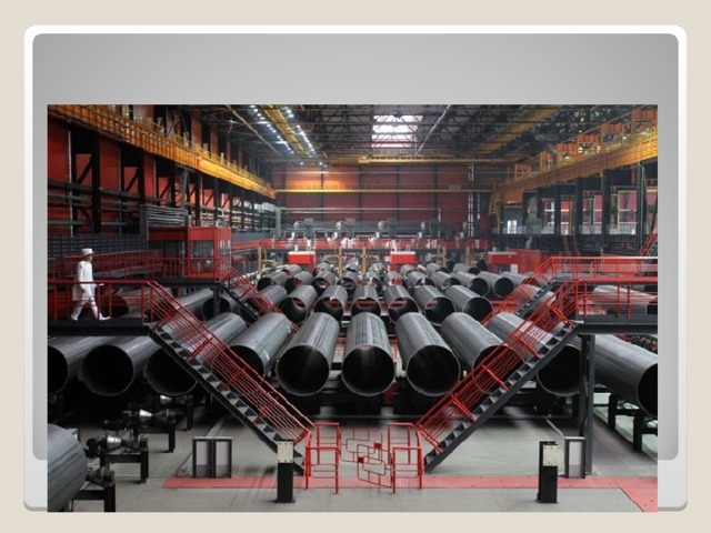 Основу металлургического комплекса составляют крупные комбинаты полного цикла , ориентирующиеся на месторождения каменного угля и железной руды. Крупнейший в стране Аньшанский металлургический комбинат . МЕТАЛЛУРГИЧЕСКИЙ КОМПЛЕКС 