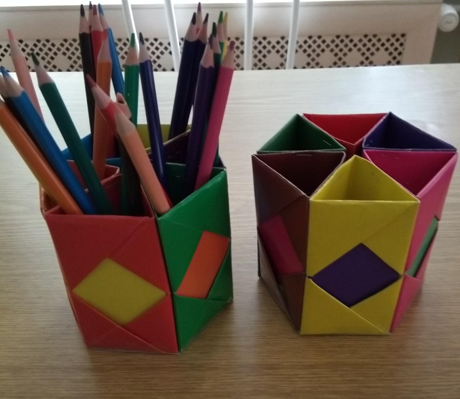 Карандашница в технике оригами