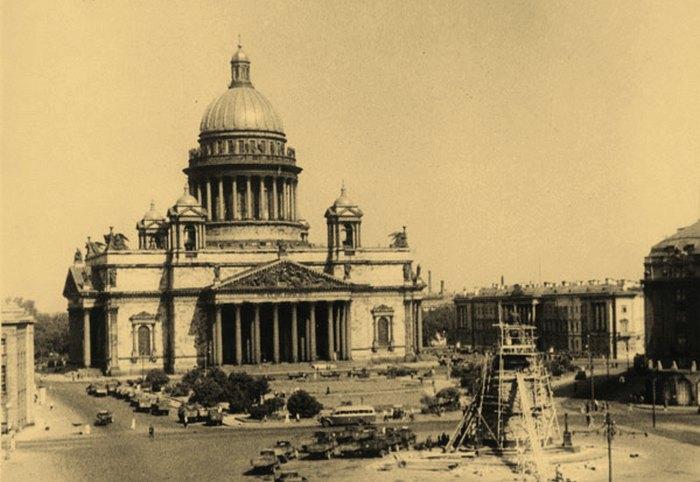Казанский собор до реставрации