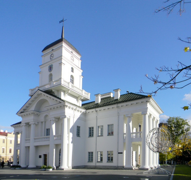 Ратуша памятники. Минская городская ратуша. Ратуша Владимир Волынский. Городская ратуша Иркутск. Минская ратуша любительского.