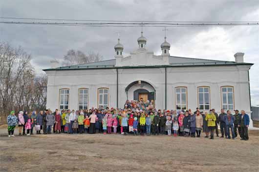 Погода в упоровском районе на 10. Упоровский район с.Емуртла Церковь. Емуртла Упоровский район Тюменская область. Емуртла храм веры, надежды, Любови. Емуртла Упоровский район Софийская Церковь.