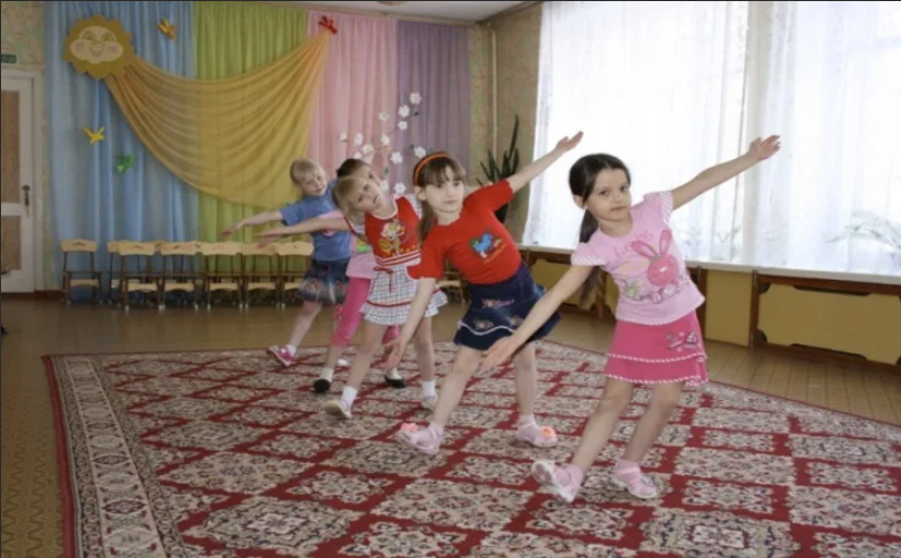 Танец для детей старшей группы