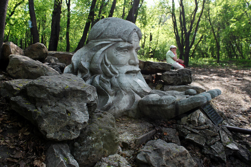 Серебряный родник. Кумысная Поляна Саратов Родник. Родник серебряный Саратов. Родник серебряный Саратов Базарный Карабулак. Родники Кумысной Поляны Саратов.