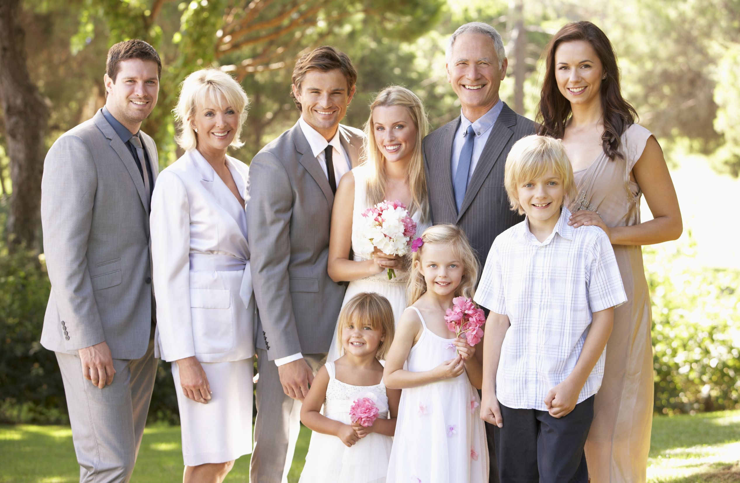 Семья личность. Семейная фотосессия. Большая семья с родителями. Свадьба и семья. Семья с тремя взрослыми детьми.